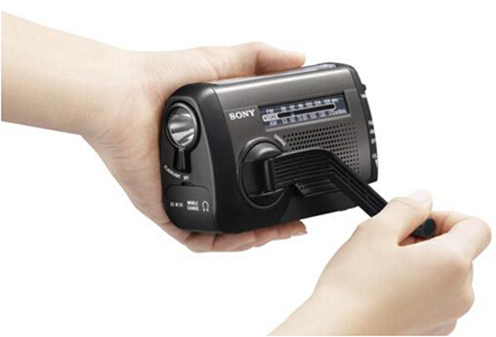 面對災難，除了掌握逃生技巧還需這些設(shè)備