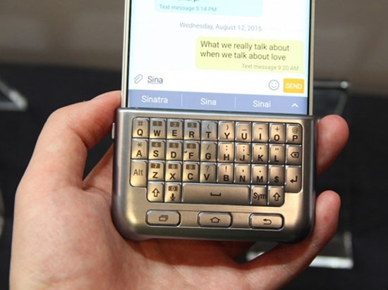 太神奇！三星推出全鍵盤智能手機(jī)