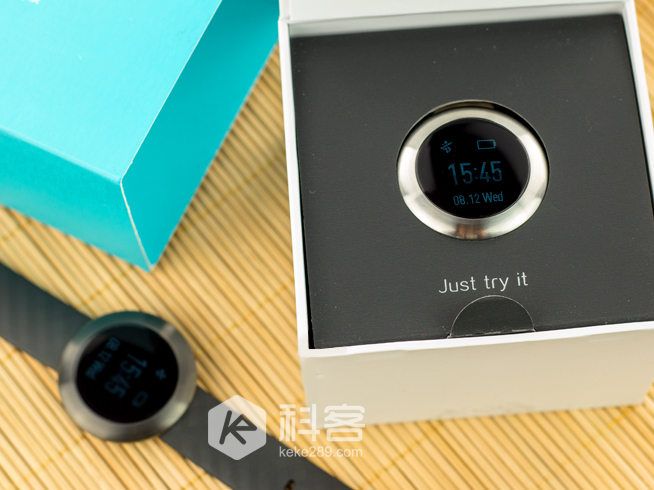 腕上精靈！華為榮耀手環(huán)zero開(kāi)箱圖賞