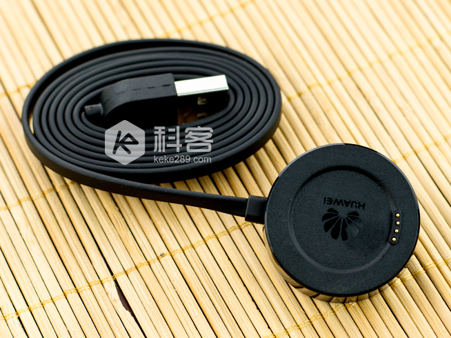 腕上精靈！華為榮耀手環(huán)zero開(kāi)箱圖賞