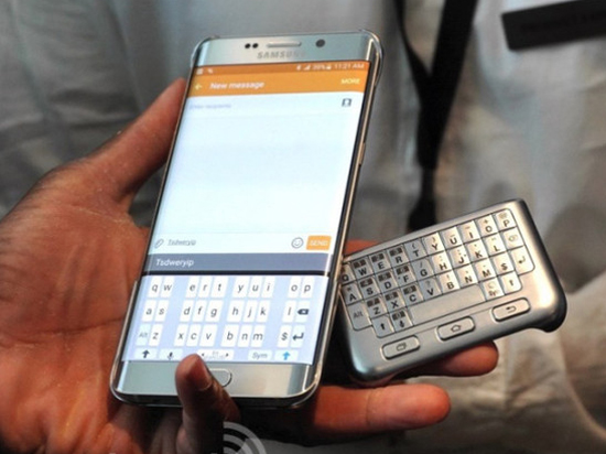 視頻： 情懷！三星Note5全鍵盤(pán)配件上手