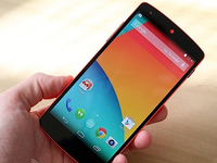 手機(jī)屏還不夠 LG還將為保時(shí)捷供應(yīng)顯示屏