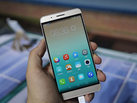 國產(chǎn)芯遇挫！榮耀7i為什么不用自家芯片？