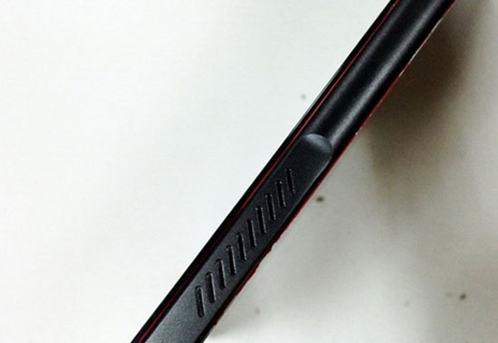 疑Nexus 8真機(jī)圖曝光：全金屬設(shè)計(jì) 線條硬朗