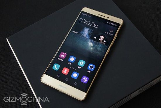 2.5D屏+土豪金 華為Mate S真機(jī)提亮相！