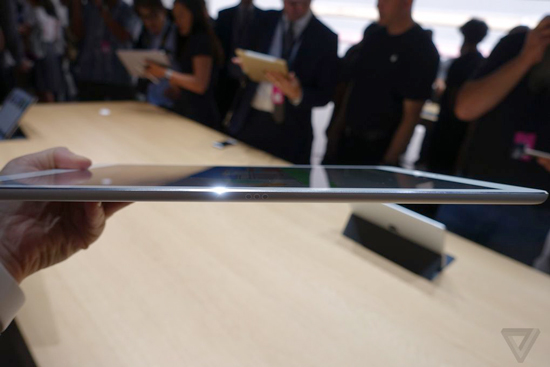 史上最大排！蘋果iPad Pro真機(jī)圖賞/上手視頻