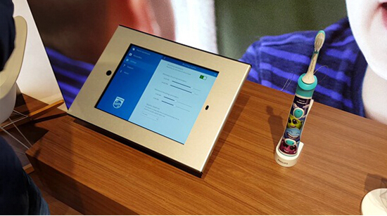 飛利浦電動牙刷，可通過視頻看口中污垢