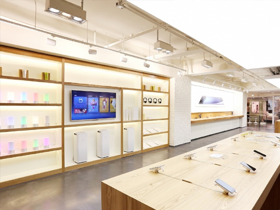 殺入線下！首家小米之家商城正式開(kāi)業(yè)