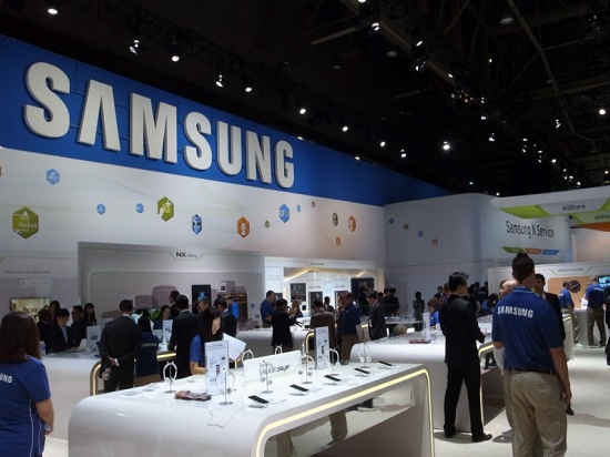 科客晚報(bào) 業(yè)界良心電信流量不清零，索尼Z5國行價(jià)很嚇人