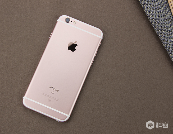 iPhone 6s開(kāi)箱圖賞：誰(shuí)說(shuō)粉色就娘炮？