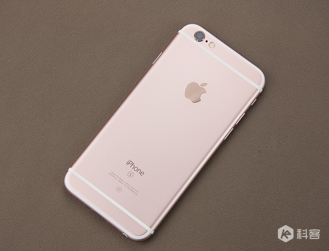 iPhone 6s開(kāi)箱圖賞：誰(shuí)說(shuō)粉色就娘炮？