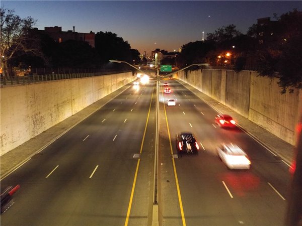 拍照對比：iPhone 6s Plus、三星S6 edge+、LG G4