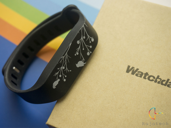 握奇手環(huán)體驗(yàn)：刷公交方便 數(shù)據(jù)監(jiān)測(cè)有待加強(qiáng)