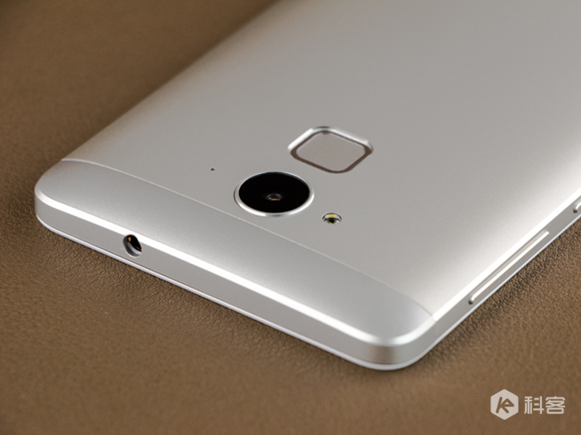 奇酷手機(jī)青春版評測 千元金屬機(jī)也有指紋識別