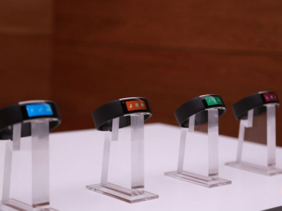 微軟二代手環(huán)圖賞,外觀/功能全面升級?