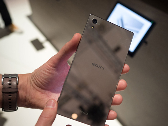 手機(jī)業(yè)務(wù)復(fù)蘇緩慢 索尼或?qū)⑷∠謾C(jī)業(yè)務(wù)