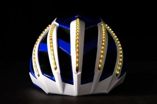 這款自行車頭盔竟然能接電話？