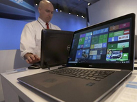 PC銷量下滑原因多 Windows 10背后在補(bǔ)刀？