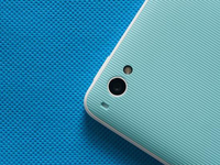 堅果手機特別版本，或?qū)o緣全網(wǎng)通