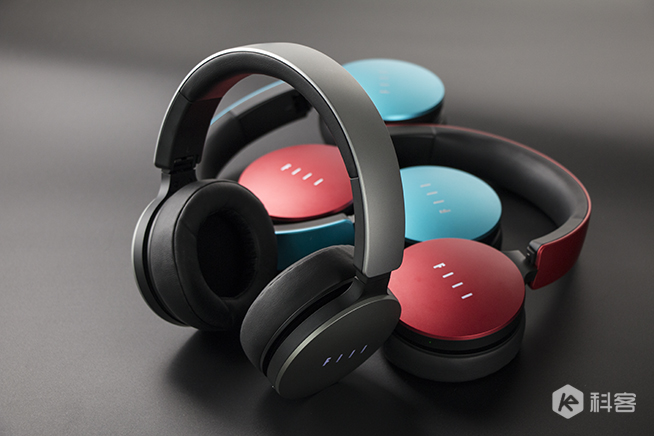 全球同檔中最好？汪峰原創(chuàng)品牌fiil耳機圖賞