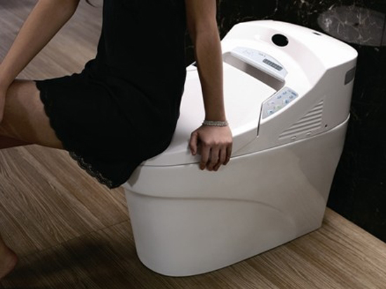 別再迷信日本貨 國(guó)產(chǎn)智能馬桶更懂國(guó)人