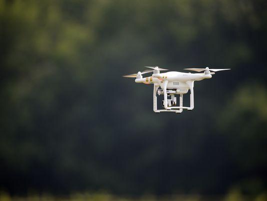 城會(huì)玩！沃爾瑪將用無人機(jī)試驗(yàn)送貨上門