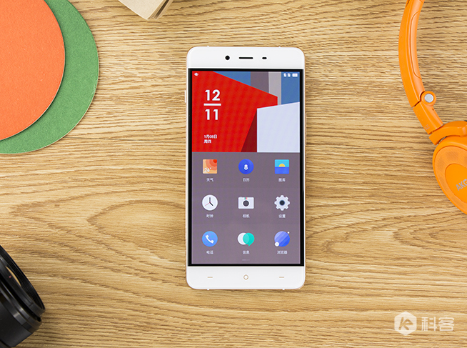 一加手機X開箱圖賞：顏值擔(dān)當(dāng)?shù)那гp旗艦