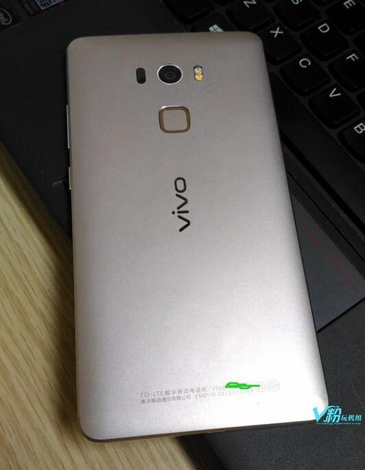 科客晚報：華為要逆襲蘋果，中電信被曝用戶資料遭泄露