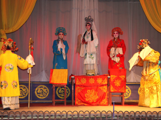 社區(qū)O2O，搭臺(tái)的與唱戲的都有各自的小算盤