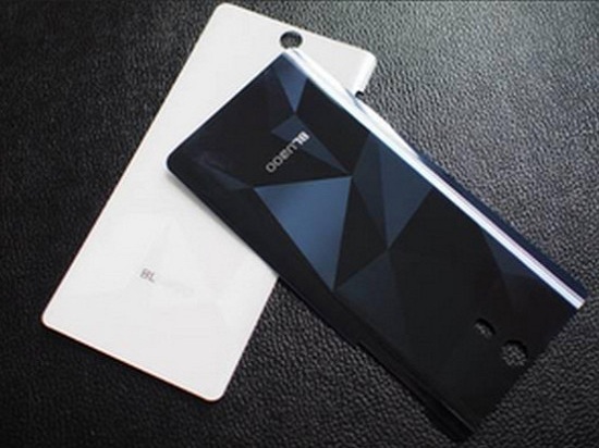 3D打印手機(jī)來(lái)了！背殼顏值高如“鉆石”