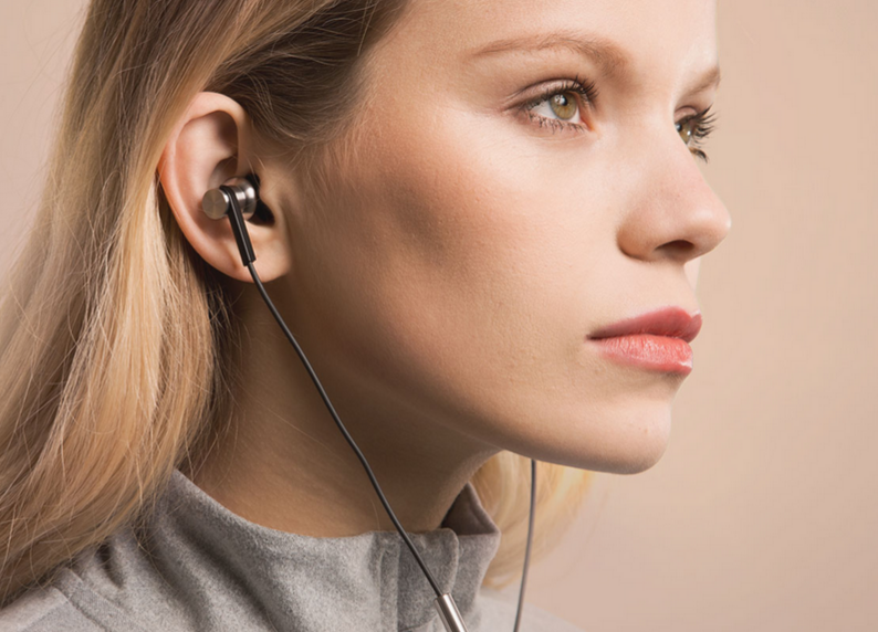 小米圈鐵耳機(jī)發(fā)布！動圈+動鐵雙單元，僅售99元