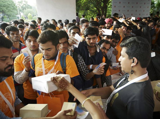 印度米粉也那么給力？小米第三季度賣出100萬臺