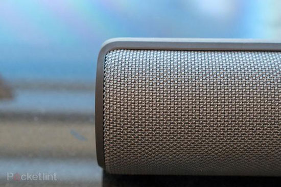 UE Boom 2 藍牙音響：配對快捷，續(xù)航達12小時  　　