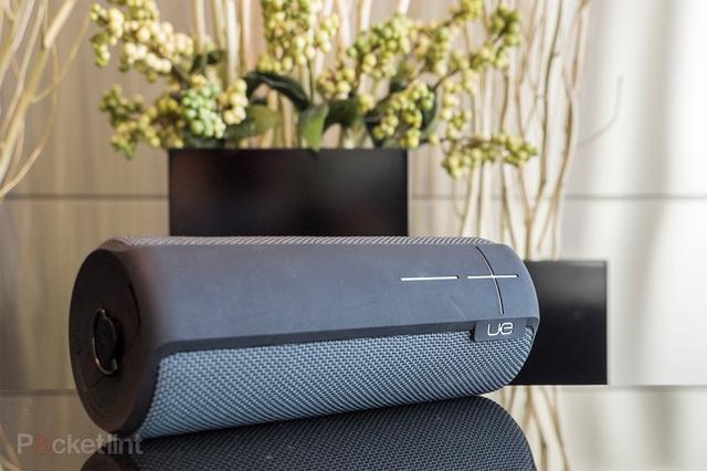 UE Boom 2 藍牙音響：配對快捷，續(xù)航達12小時  　　