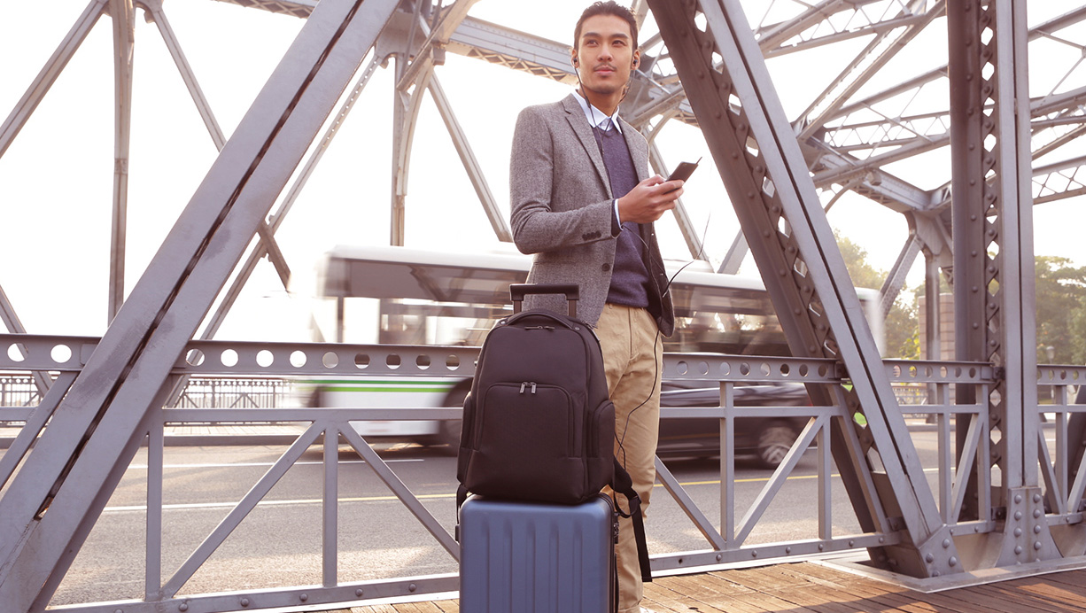 小米百貨來(lái)新品：199元小米多功能電腦包來(lái)了！