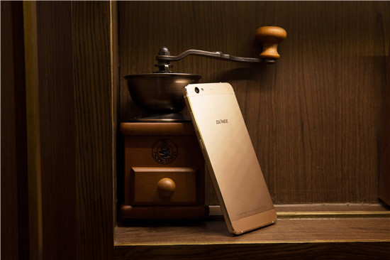 主打全金屬機身，1699元金立S6下周發(fā)售