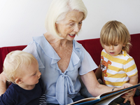 社區(qū)O2O：二胎政策之下，社區(qū)育兒會(huì)不會(huì)有市場？