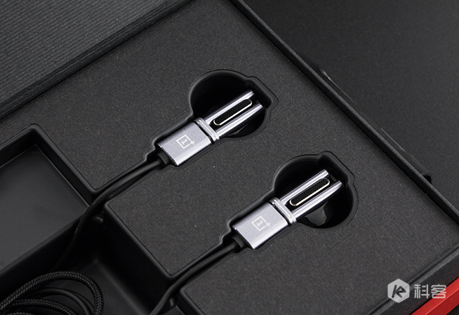 399元能媲美3000元嗎？一加金耳耳機(jī)圖賞