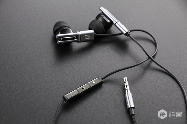 399元能媲美3000元嗎？一加金耳耳機(jī)圖賞