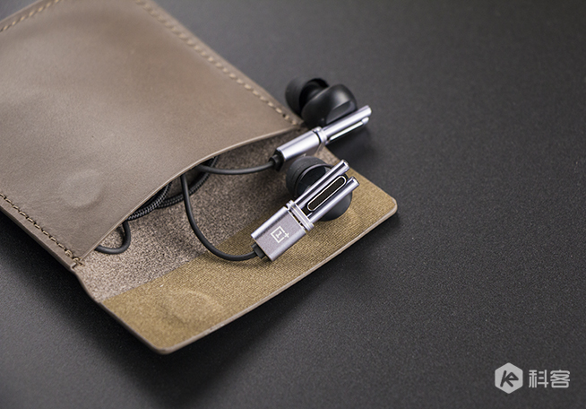 399元能媲美3000元嗎？一加金耳耳機(jī)圖賞