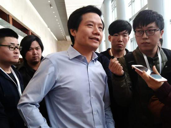 雷軍:小米心態(tài)扭曲 總為衛(wèi)冕而戰(zhàn)