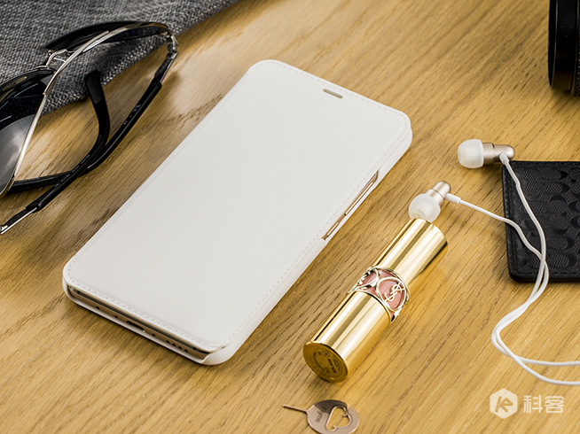 美，值得你等待！魅族PRO 5金色版圖賞