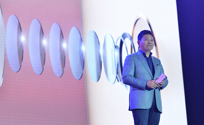 華為Mate 8發(fā)布會回顧：到底什么是執(zhí)念