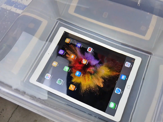 視頻：蘋果iPad Pro防水測試，你猜不到的結(jié)局
