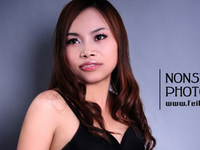 約戰(zhàn)網(wǎng)友！鳳姐斥資上百萬投資“吵架