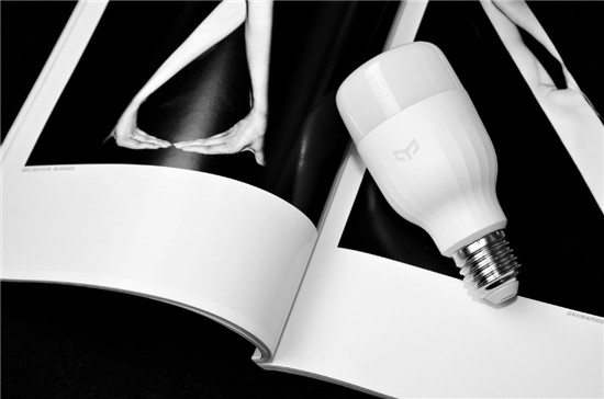 功能升級(jí)售價(jià)更低！小米Yeelight2代智能燈雙12開售