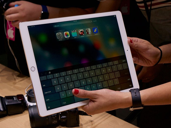 這是要逆天了？蘋果或?qū)⒆灾餮邪l(fā)GPU