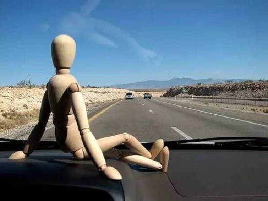 自學(xué)直考，互聯(lián)網(wǎng)學(xué)車(chē)怎么破冰前行？