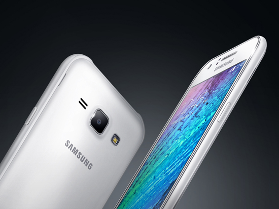 新款三星Galaxy J1真機(jī)曝光 配置果然很低端