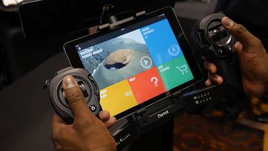 視頻：Parrot Disco無人機(jī)體驗(yàn) 隨手一拋就起飛